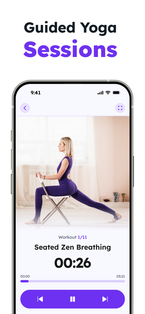 Chair Yoga for Seniors - Sesión de yoga guiada para personas mayores que muestra un ejercicio de respiración sentada usando una silla.