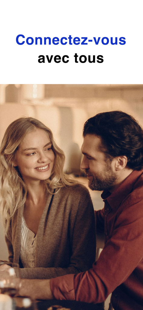 JeContacte Connect - A man and woman smiling and talking during a real life social meeting