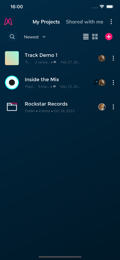 Mixup.audio - Panel de la aplicación móvil Mixup.audio que muestra una lista de proyectos y carpetas de audio.
