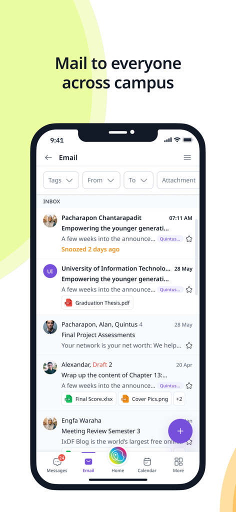 SmartLearn App - Interface de la boîte de réception d'e-mails académiques de l'application SmartLearn montrant les messages et les pièces jointes pour la communication sur le campus