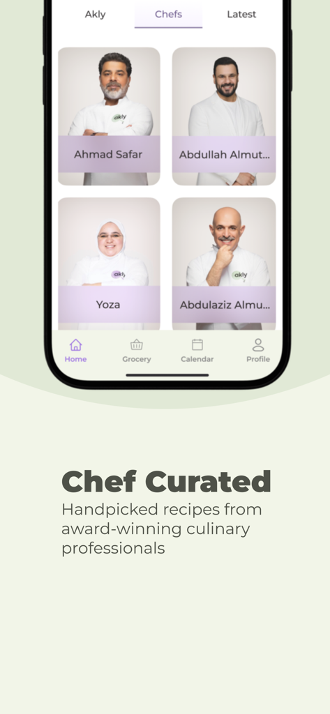 Akly - Aklyアプリのインターフェース。厳選されたビデオレシピのためのプロのシェフのリストが表示されています。