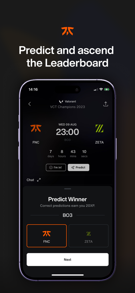 Pantalla móvil que muestra la función de predicción de partidos de la aplicación Fnatic para un torneo de esports de Valorant.