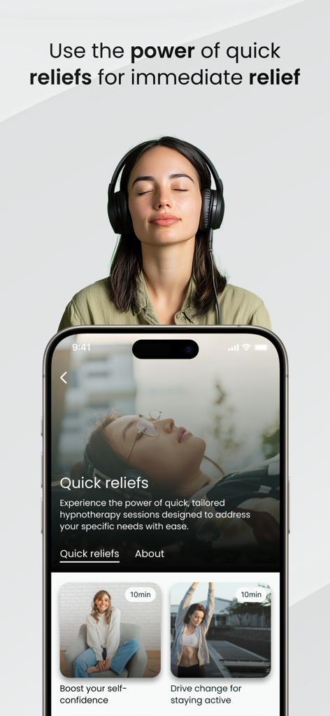 Une femme avec des écouteurs expérimentant des séances de soulagement rapide par hypnothérapie de l'application Hypnozio.