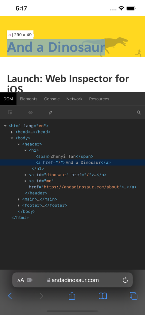 Interface de l'application Web Inspector montrant l'arborescence DOM et le code HTML d'un site web mobile sur un iPhone.