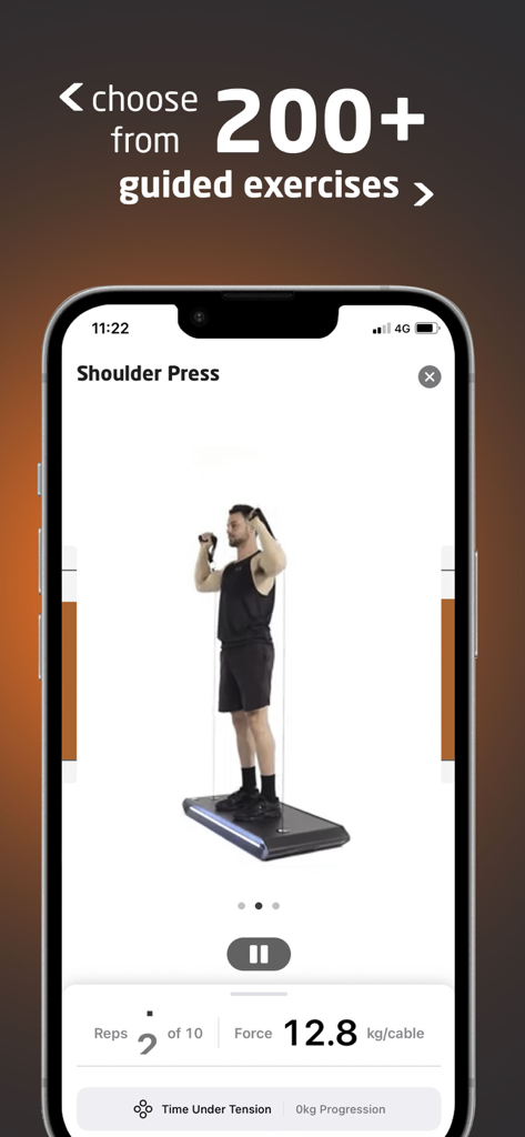 Smartphone-Bildschirm mit der Vitruvian-App, die eine Schulterdrückübung und Trainingsdaten anzeigt