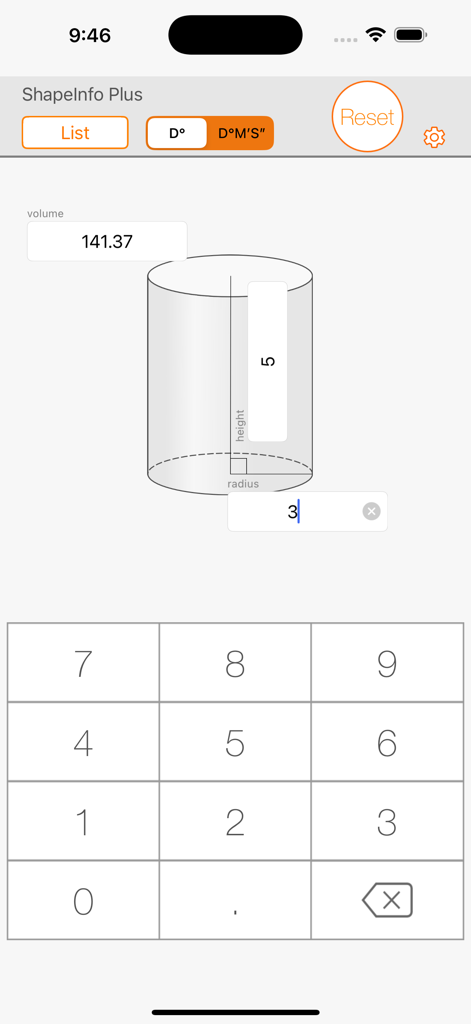 ShapeInfo App-Oberfläche, die eine Volumenberechnung eines Kreiszylinders mit Eingaben für Höhe und Radius anzeigt