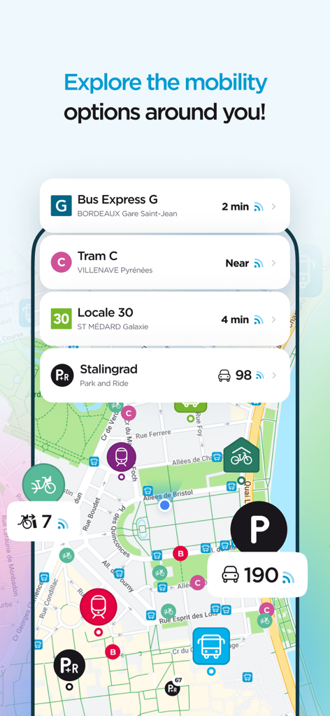 Interfaz de la aplicación TBM mobilites mostrando autobuses, tranvías y disponibilidad de aparcamiento en tiempo real en un mapa de Burdeos