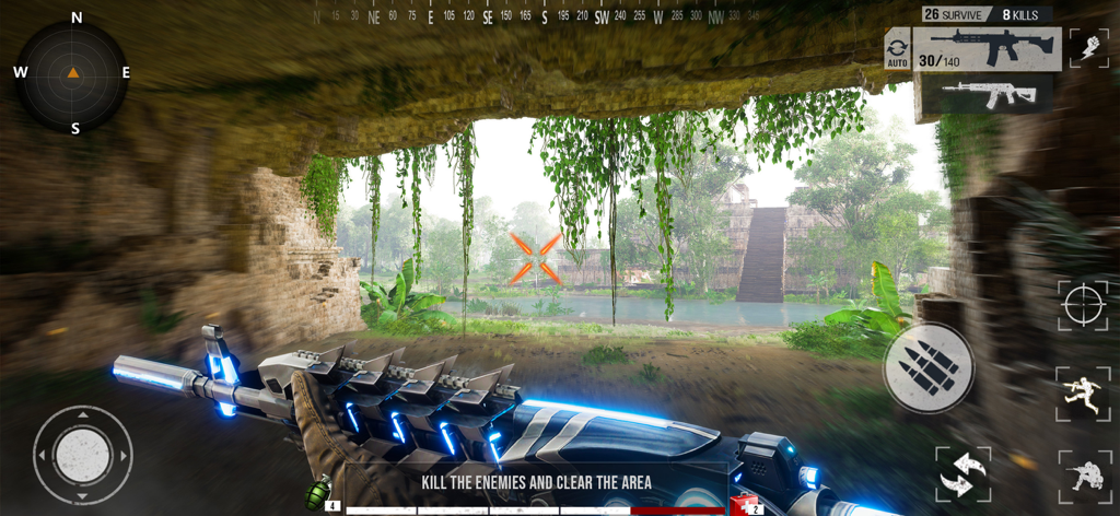 BattleStrike Commando Gun Game - Vista de juego de disparos en primera persona de un jugador sosteniendo un rifle futurista brillante en un entorno de jungla con ruinas antiguas.