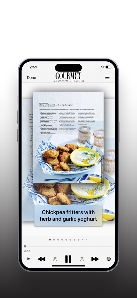 Gourmet Traveller - Gourmet Traveller App zeigt ein Rezept für Kichererbsenpuffer mit Kräuter- und Knoblauchjoghurt auf einem Smartphone-Bildschirm.
