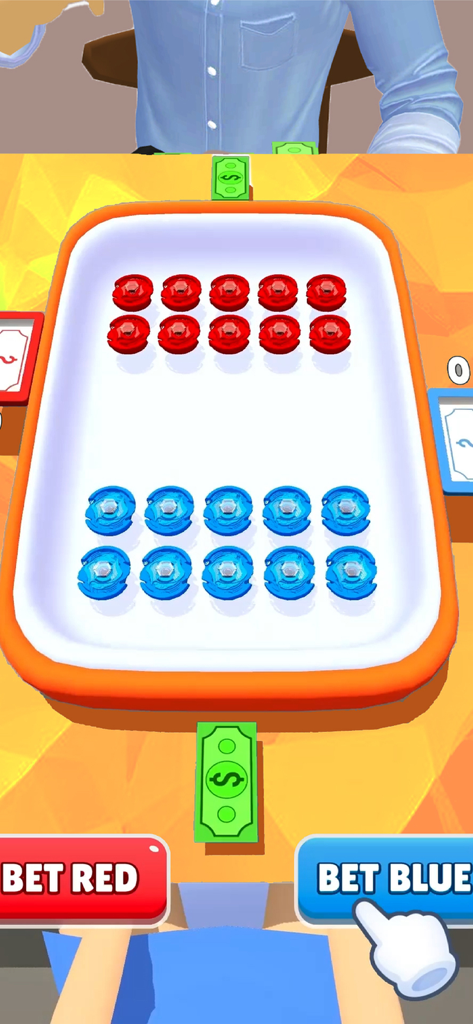 Spinner Merge - Un'interfaccia di gioco in Spinner Merge in cui un utente può scommettere su una squadra rossa o blu di spinner su una griglia tattica.