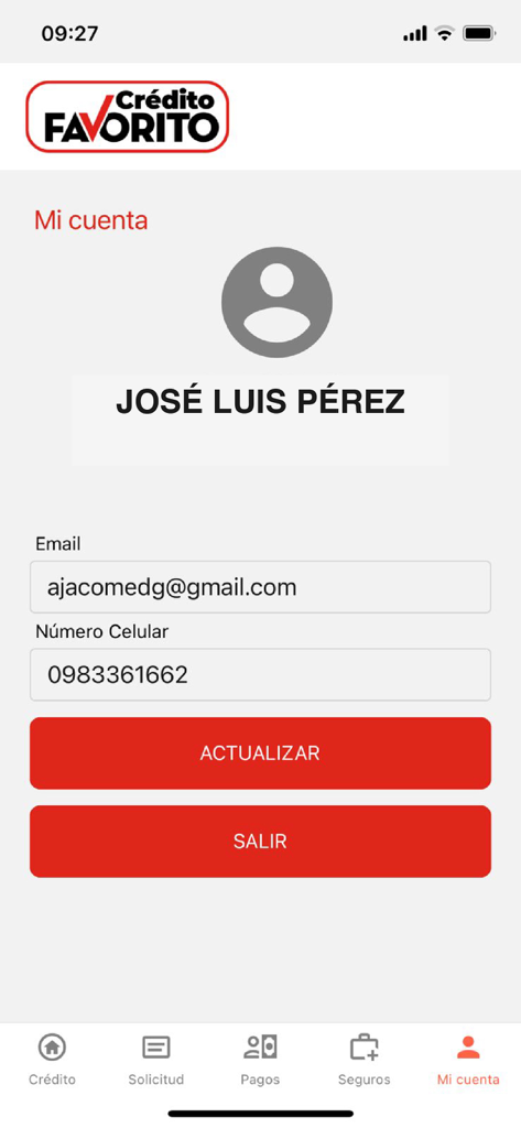 Crédito Favorito - The My Account profile screen in the Credito Favorito app showing user contact details and update buttons