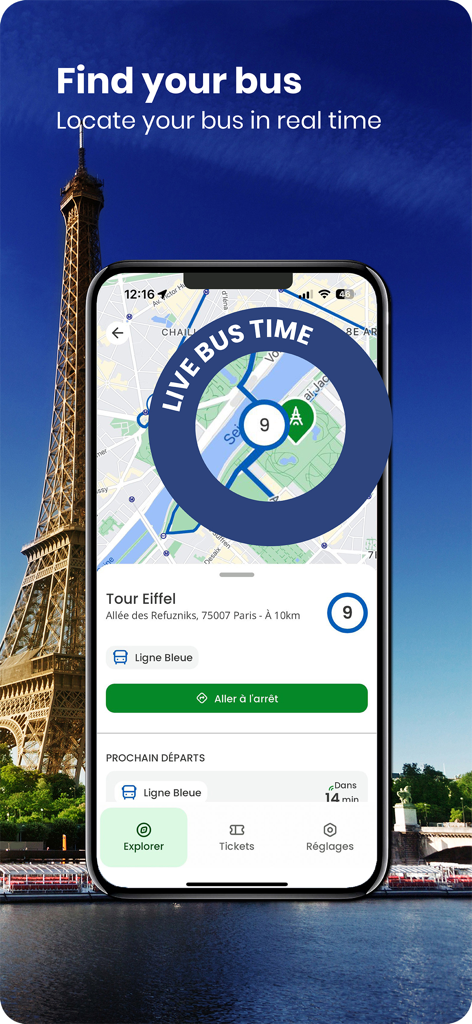 Smartphone-Bildschirm, der die Tootbus-App-Echtzeit-Bus-Tracking-Funktion mit einer Karte von Paris und dem Eiffelturm im Hintergrund zeigt
