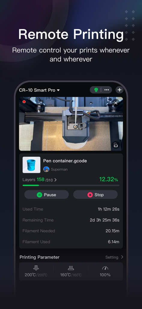 Creality Cloud Lite - Interfaccia dell'app Creality Cloud Lite che mostra il monitoraggio e il controllo remoto della stampa 3D con feed video live