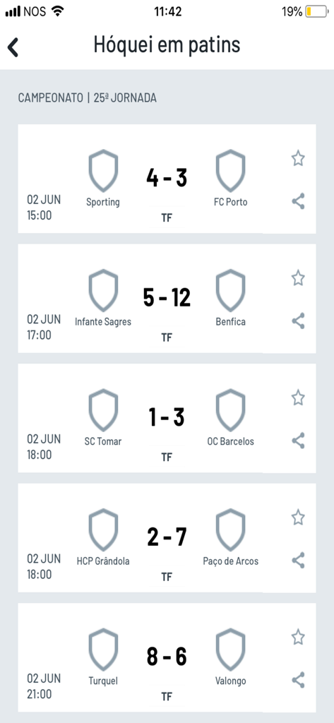 Record - Screenshot of the Record app displaying live results for Portuguese roller hockey matches