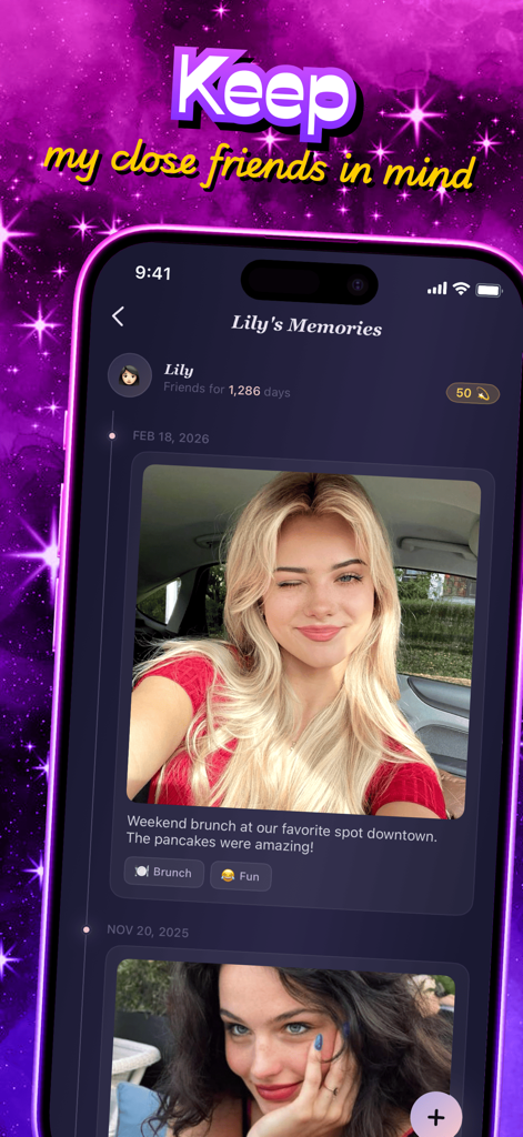 Relar 앱 인터페이스에 사진과 메모가 포함된 우정 추억 타임라인이 표시됩니다.