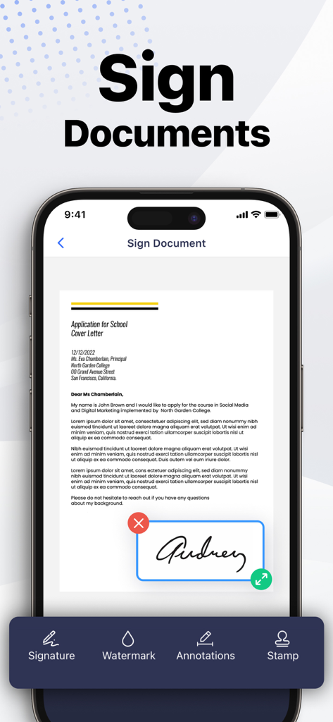 Smart Printer App: Printer - Una interfaz móvil de la Smart Printer App que muestra a un usuario añadiendo una firma digital a un documento de carta de presentación en un iPhone.