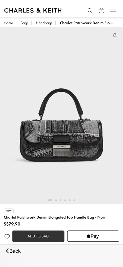 CHARLES & KEITH - Página de producto de un bolso Charles and Keith de denim patchwork con asa superior, mostrando un botón de pago de Apple Pay