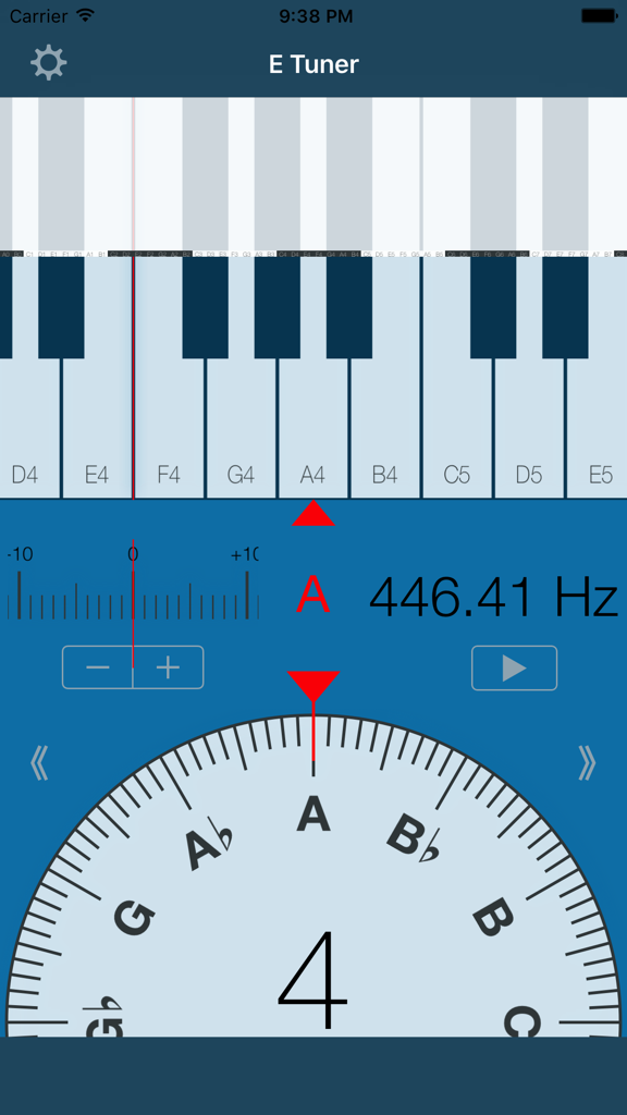 E Tuner: Chromatic tuner - Interfaz de la aplicación móvil E Tuner que muestra un dial de afinador cromático, un medidor de frecuencia en 446,41 Hz y un teclado de piano virtual.