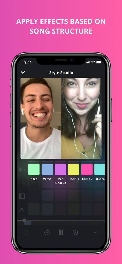 Style Studio by Smule - Una interfaz de smartphone mostrando la app Style Studio de Smule donde los usuarios pueden aplicar efectos de audio y video a segmentos de canciones como intro, verso y coro