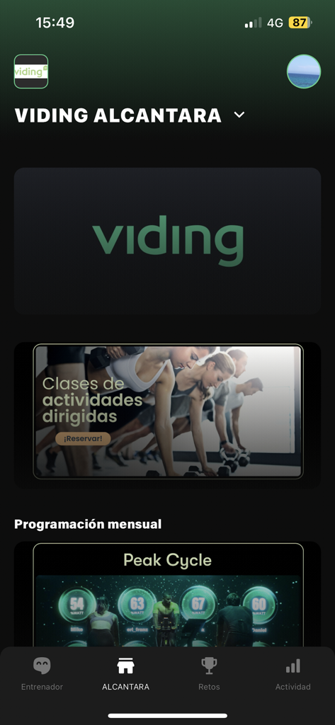 Viding - Viding fitness app dashboard showing group class bookings and monthly peak cycle training program