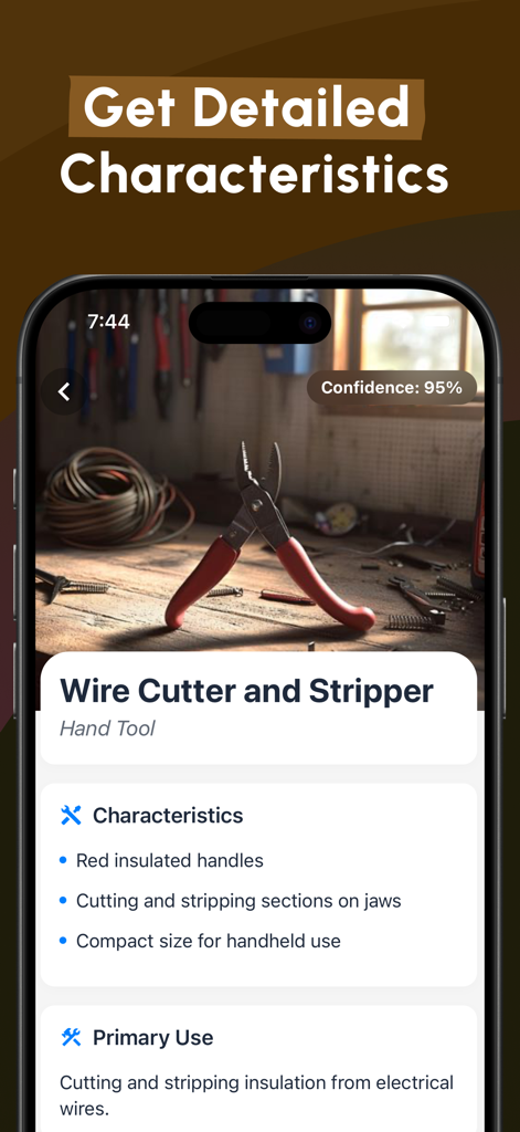 Tool Identifier - SnapTool AI - Interfaz de la aplicación SnapTool AI que muestra las características y el uso principal de una herramienta para cortar y pelar cables