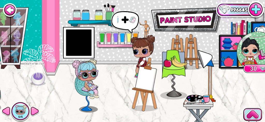 L.O.L. Surprise! Club House - Two LOL Surprise dolls in a colorful paint studio with an easel and art supplies
