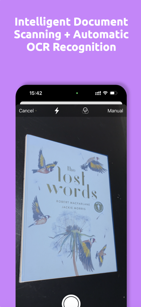 Scanner for Book Lover - 書籍愛好家のためのスキャナーアプリが、インテリジェントOCR認識機能を備えて書籍の表紙をスキャンしているスマートフォンの画面