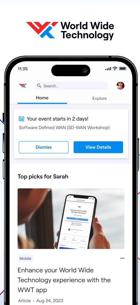 La pantalla de inicio de la aplicación World Wide Technology que muestra una notificación de taller de SD-WAN inminente y artículos tecnológicos seleccionados.
