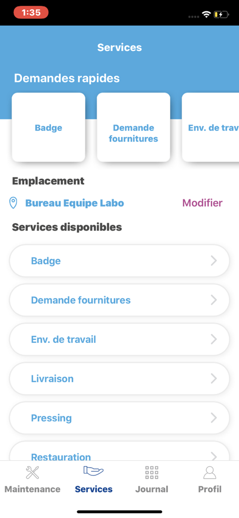 SamFM Smart Request - Interface of the SamFM Smart Request app showing available workplace services like badge requests and supply orders