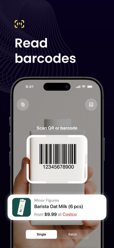 QR Code Reader · Barcode Maker - iPhone-Bildschirm scannt einen Barcode auf einer Milchpackung, um Preise bei Costco zu vergleichen