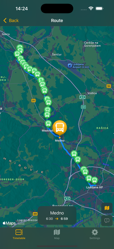 Eine Busroutenkarte in der Slo-Motion-App, die mehrere Haltestellen von Medno nach Ljubljana AP zeigt