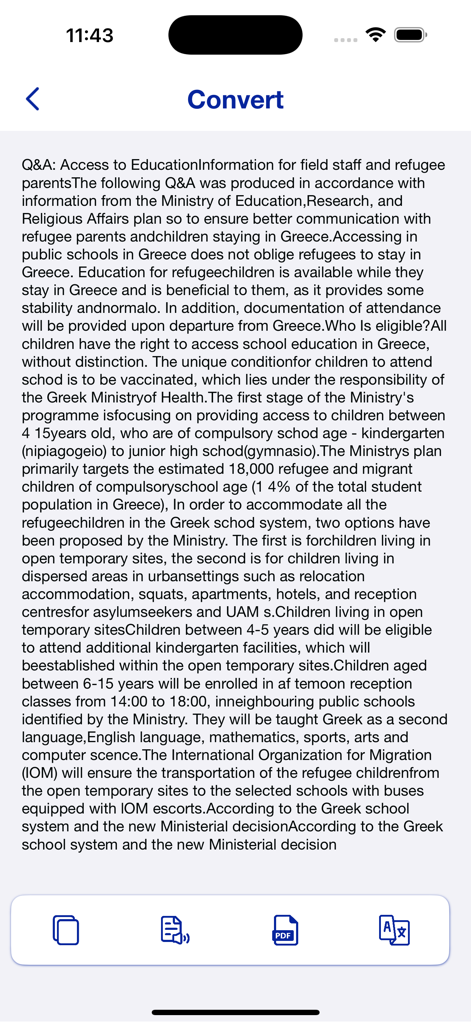 OCR経由でドキュメントから抽出されたテキストが表示され、変換オプションがあるドキュメントスキャナーアプリの画面。