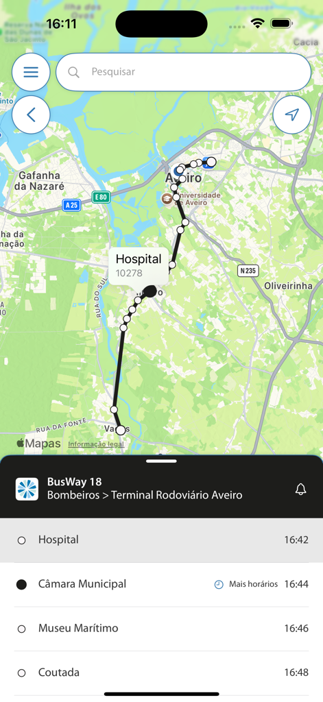 BusWay - Interface de l'application BusWay montrant un itinéraire de bus sur une carte et un horaire des prochains arrêts