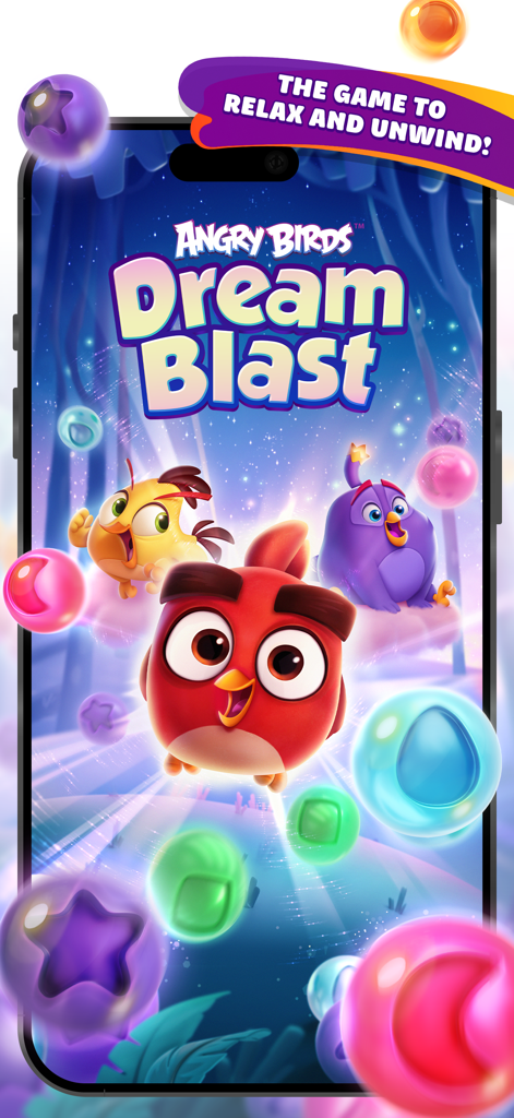 Angry Birds Dream Blastのプロモーション画像。かわいい赤ちゃんキャラクターと、夢のような風景の中のカラフルなバブルが表示されています。