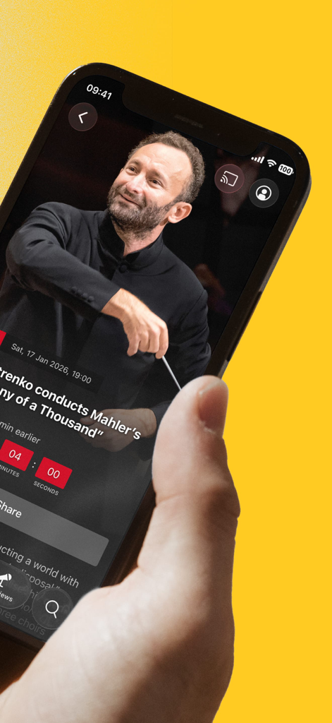 Berliner Philharmoniker - Smartphone-Bildschirm zeigt Kirill Petrenko beim Dirigieren von Mahler in der Berliner Philharmoniker App