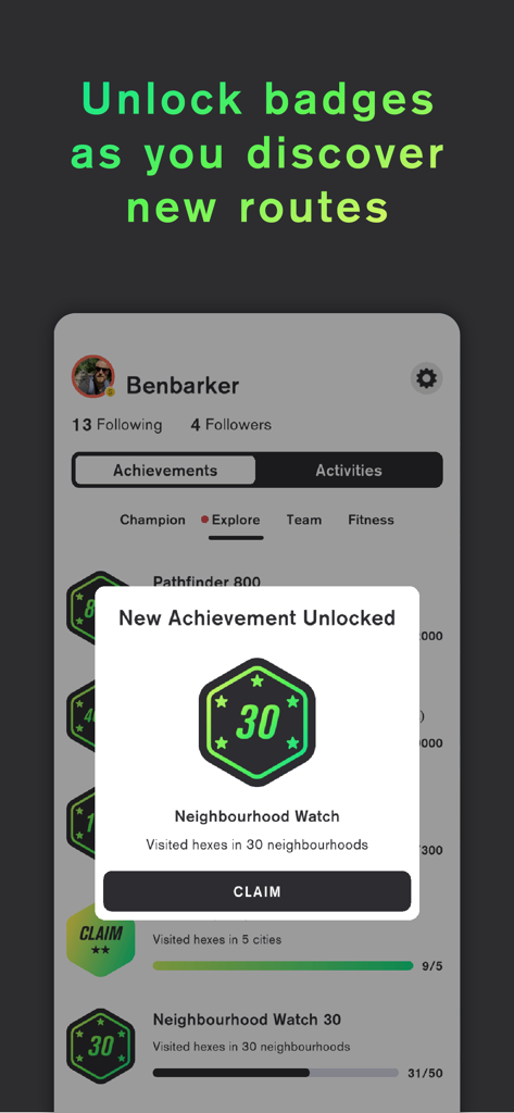 Stride: Fun Fitness Motivation - Stride App-Oberfläche, die ein Pop-up 'Neue Errungenschaft freigeschaltet' für das Abzeichen 'Nachwächter' zeigt.