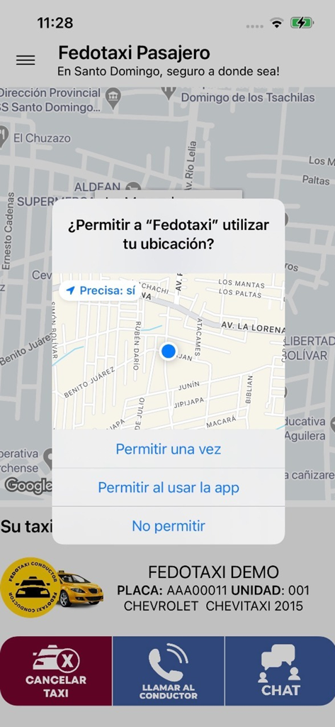 Interfaz de la aplicación Fedotaxi pasajero solicitando permiso de ubicación en un mapa de Santo Domingo