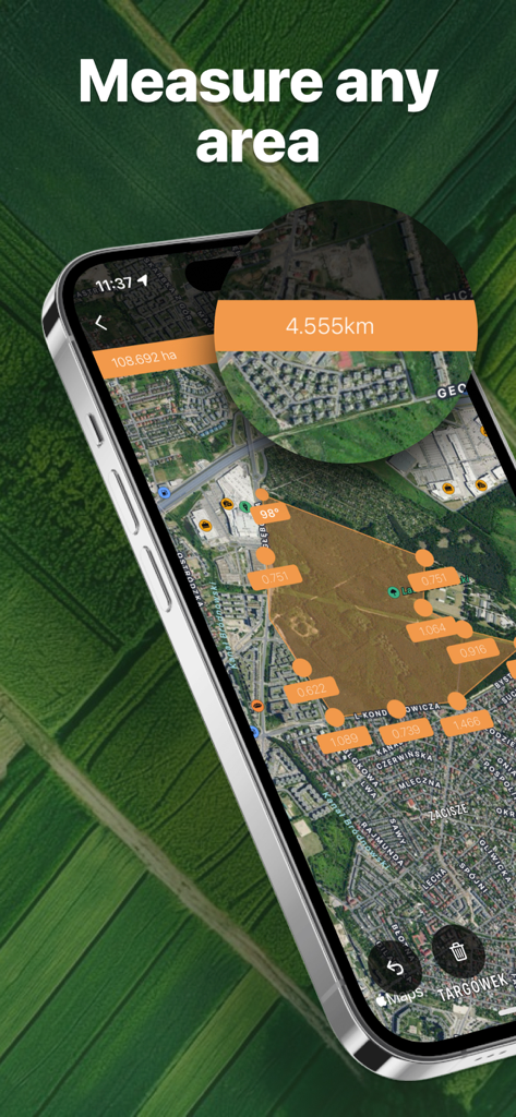 Field MapS - Measure Land GPS - Un smartphone mostrando la aplicación Field MapS midiendo un área de tierra específica en un mapa satelital.