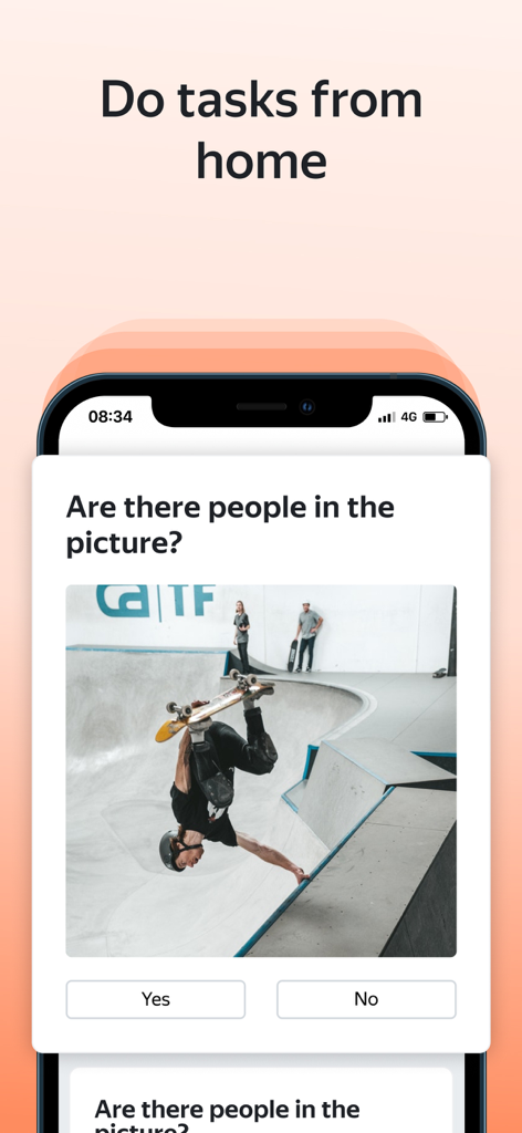 Tolokaアプリのインターフェースには、お金を稼ぐために写真の中の人々を識別する簡単なマイクロタスクが表示されています。