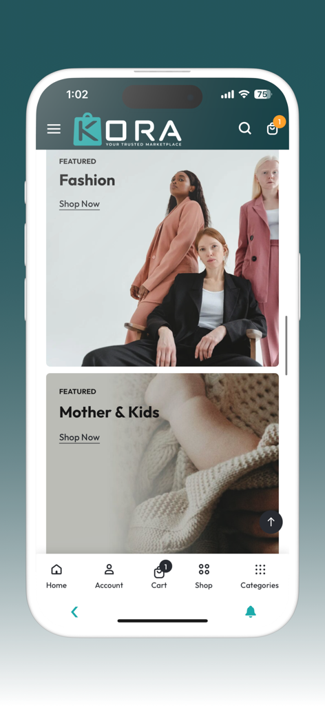 Pantalla de inicio de la aplicación de compras KORA con categorías destacadas para moda y madres y niños
