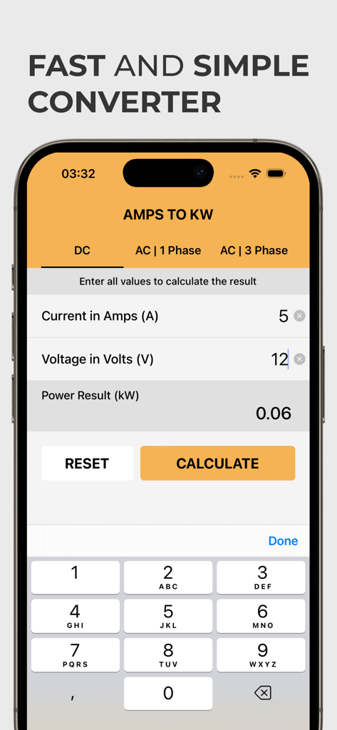 Interfaccia dell'app mobile per convertire gli Ampere elettrici in kW con campi di input per corrente e tensione