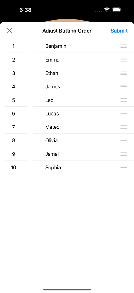 A mobile screen showing the batting order adjustment tool with a list of ten players and drag and drop handles