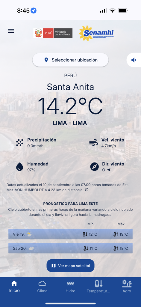 SENAMHI PERU Móvil - Interface of the SENAMHI PERU app showing the current temperature and weather forecast for Santa Anita, Lima.