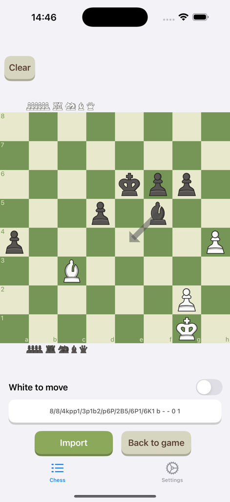 Chess board analysis in the Chess Cheat AI Solver app showing a recommended move arrow and FEN position