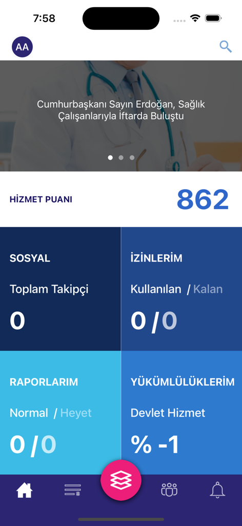 Dashboard of the EKİP mobile app for Turkish healthcare professionals showing service points and personnel metrics.