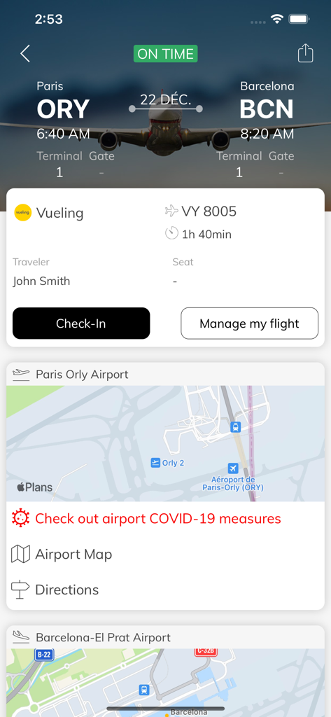 Mon Carnet de Voyage - Itinéraire de voyage numérique affichant les détails du vol de Paris à Barcelone avec des cartes d'aéroport intégrées et des options d'enregistrement.