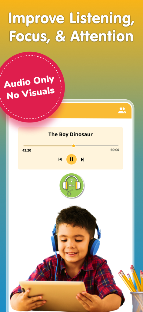 Books For Kids: Reading & Math - Un niño pequeño usando auriculares y escuchando una historia de audio en la aplicación Libros para Niños para mejorar la concentración y la atención.