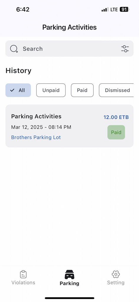 Una pantalla de la aplicación AATMA Drivers que muestra una lista de actividades de estacionamiento e historial de pagos.