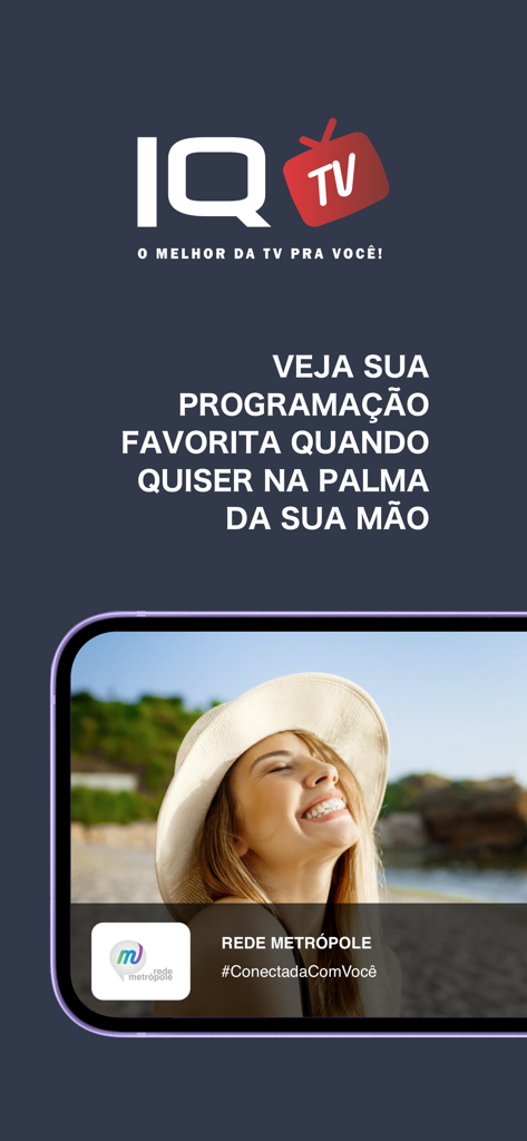 Aplicación móvil IQ TV mostrando a una mujer sonriendo en una transmisión de video con texto en portugués promocionando programación móvil