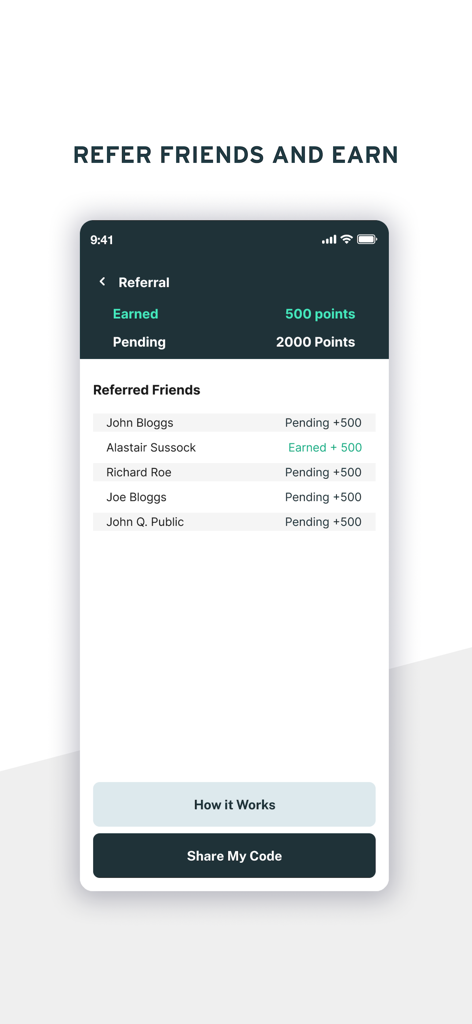 ZENO - BOOK YOUR EV MOTORBIKE - ZENO App Empfehlungsbildschirm, der verdiente und ausstehende Punkte mit einer Liste empfohlener Freunde anzeigt.